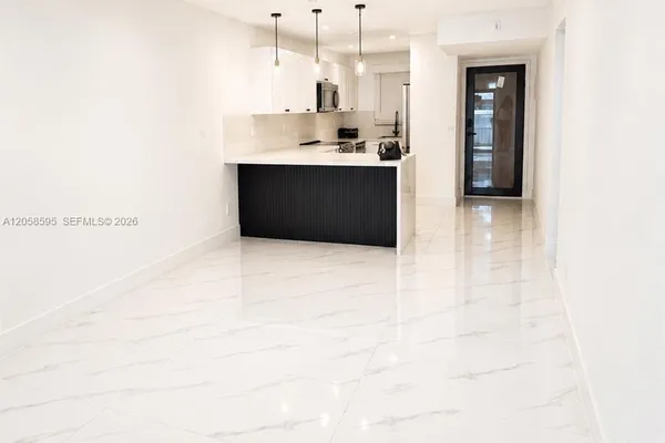 10851 SW 2ND ST K105