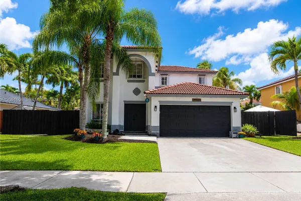 9002 SW 212TH TER