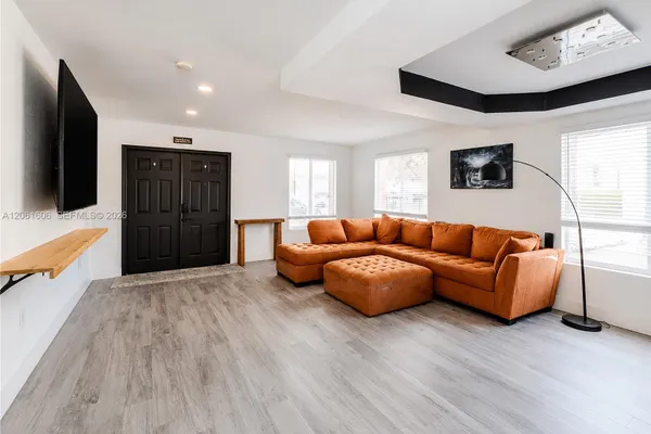 9002 SW 212TH TER