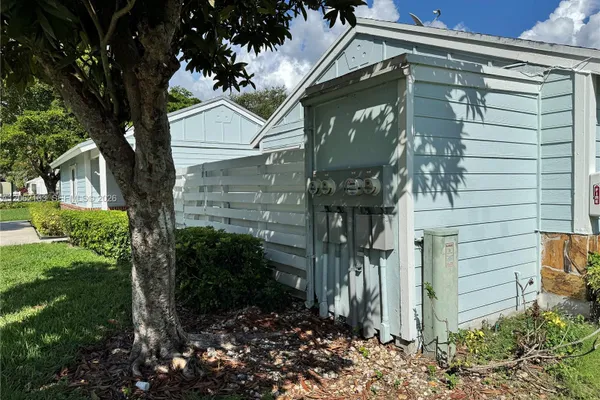 14700 SW 139TH AVE 4-40