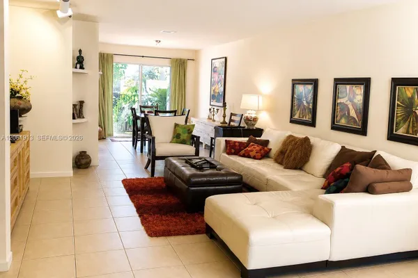 224 SEA VIEW DR 104