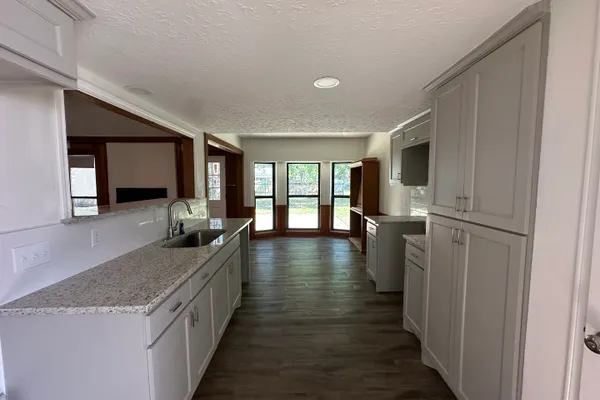 2616 EL CAMINO DR
