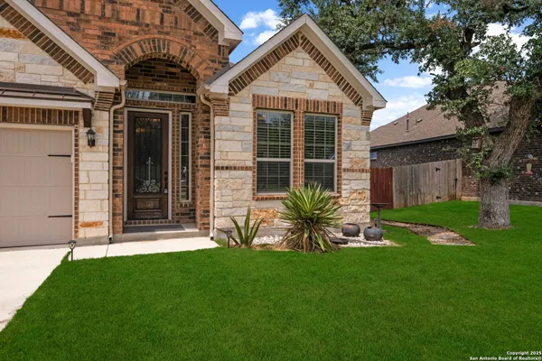 122 NOBLE WOODS