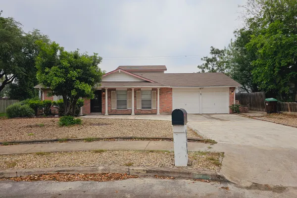 6700 YELLOW ROSE ST