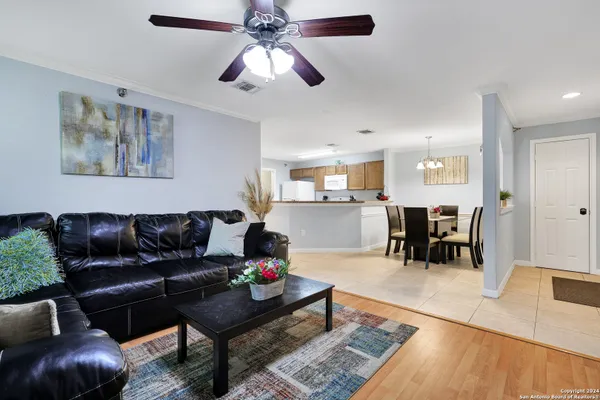 7323 SNOWDEN RD 3308