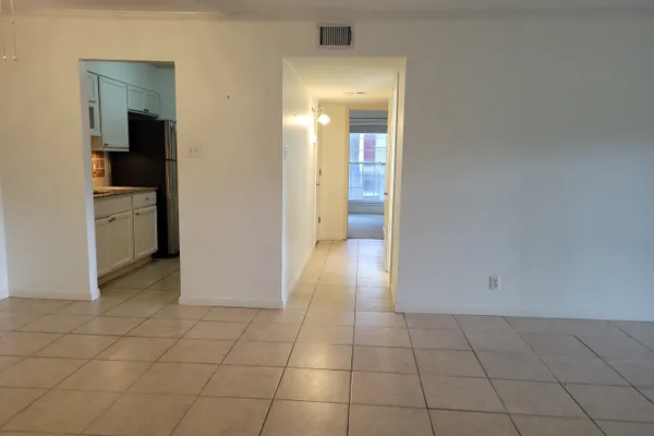 8702 VILLAGE DR 204