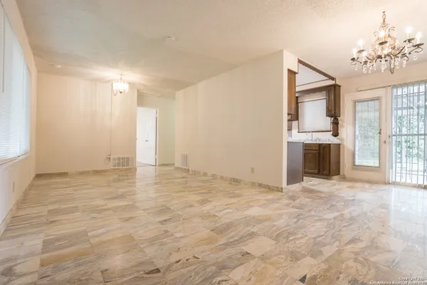 230 RAVENHILL