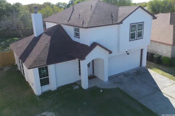 5243 FOUNTAIN LK