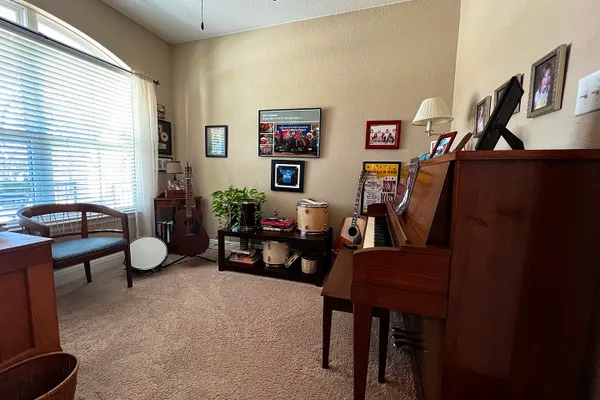 26010 SHADY ACRES