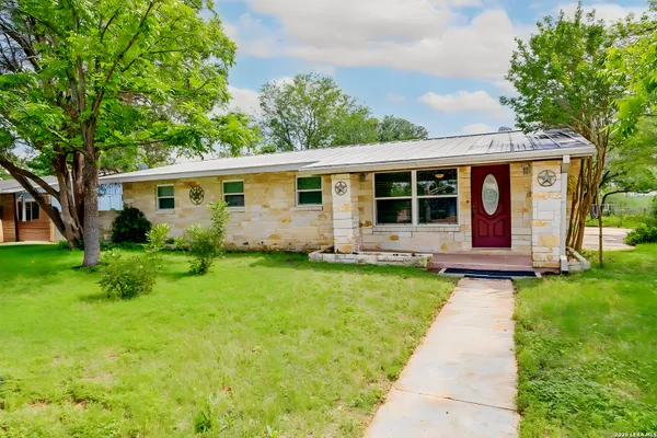 3221 JOHN CAMPBELLS TRL