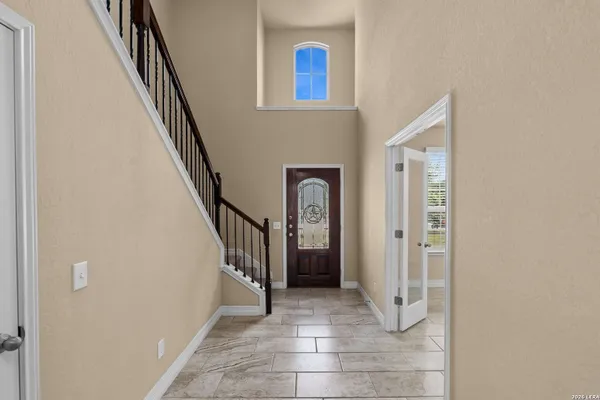 1427 GARDEN LAUREL