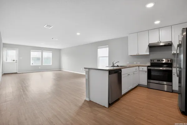 3538 BOOKER TRL