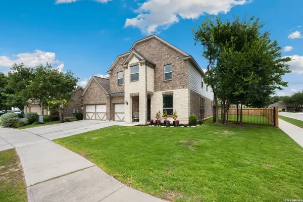 127 NOBLE WOODS