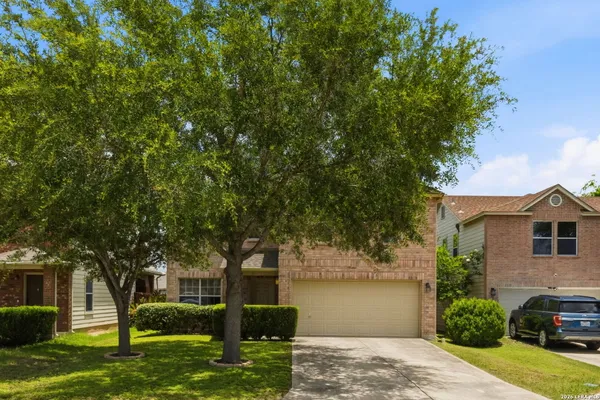 1318 LAUREL LK