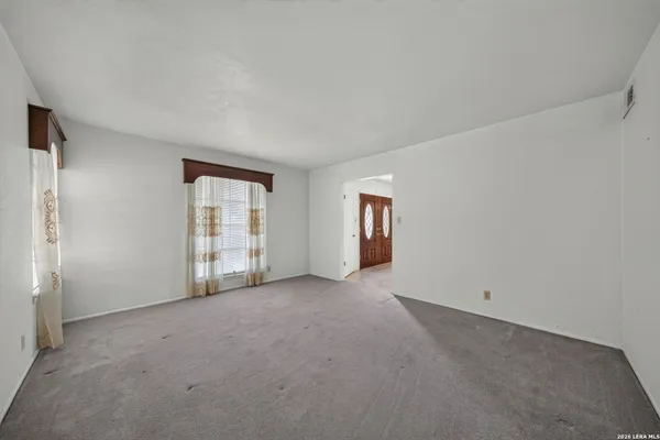 9003 ROCK CLIFF RD
