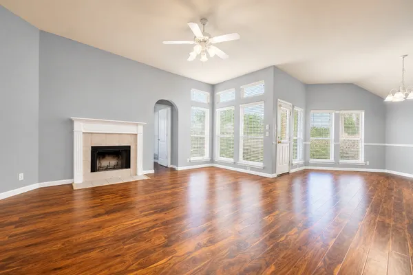 224 CORSICA DR