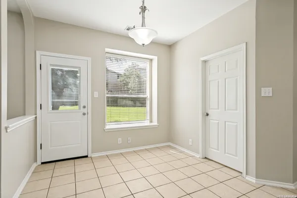 2938 ENCINO ROBLES