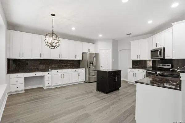 26018 MEADOWLARK BAY