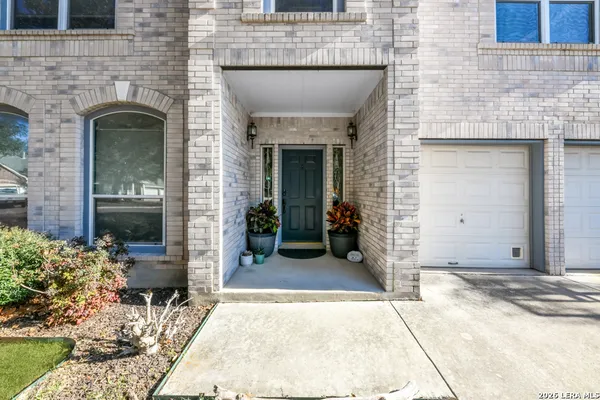 1215 TERRACE CT