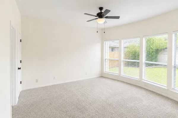 216 CORSICA DR