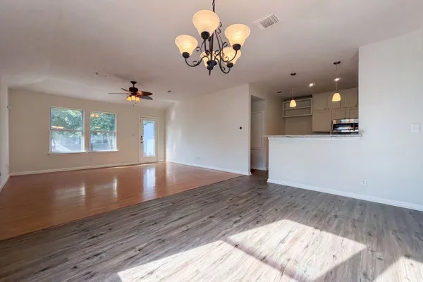 1620 SUNVIEW CIR