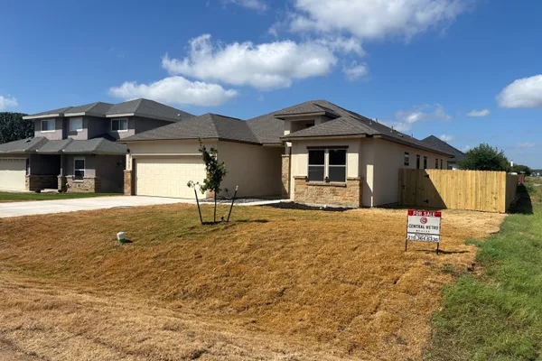 15623 FAIR LN