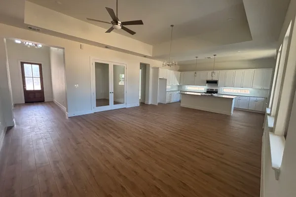 15623 FAIR LN