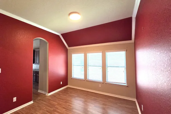 261 NORWOOD CT