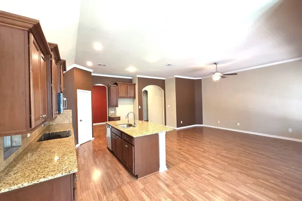 261 NORWOOD CT