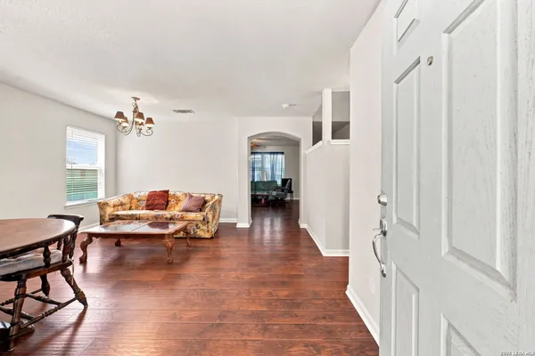 215 ROSWELL CYN