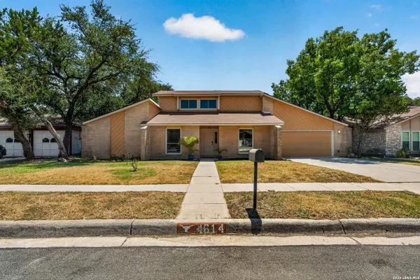 4614 EMORY OAK WOODS