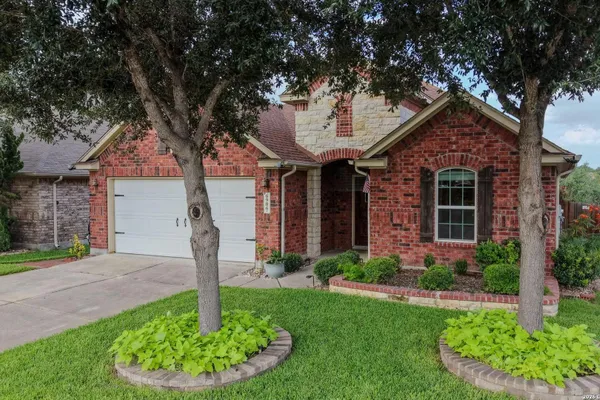 6906 CEDAR BREEZE