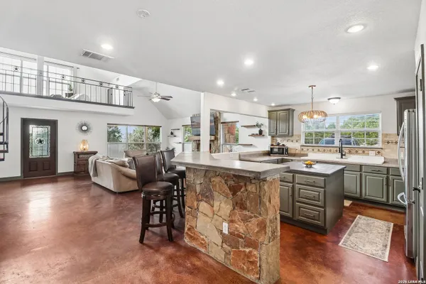 491 FOREST BREEZE