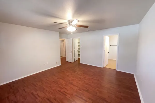 8222 GRISSOM CIR