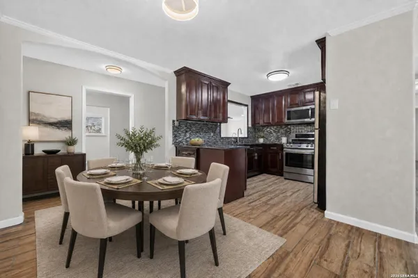 1603 ARROYA VIS
