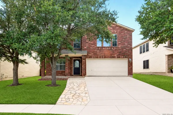 7611 CEDAR FARM