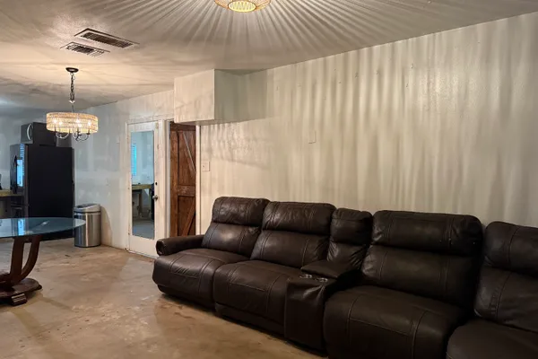 4342 SEABROOK DR