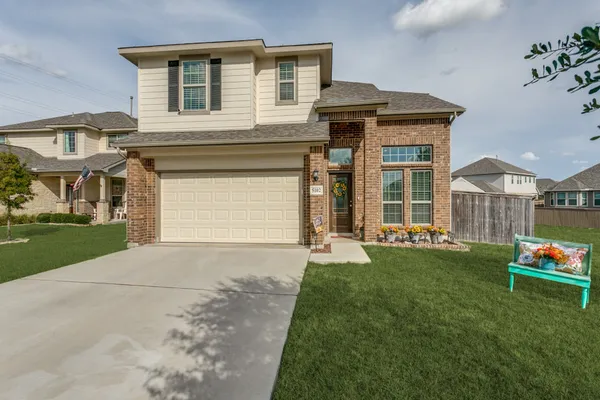 5102 VILLAGE PARK