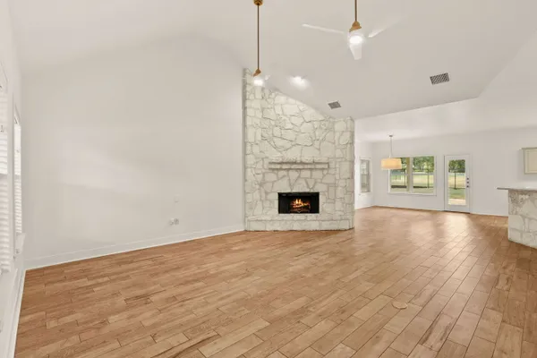 8727 PASEO OAKS