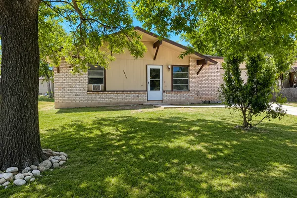 1823 OXHILL DR
