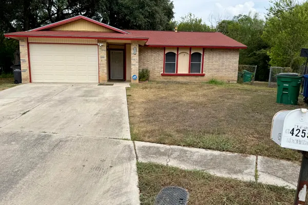 4255 APPLE TREE DR