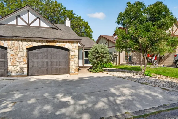 8523 STONEBRIDGE APT 2 2