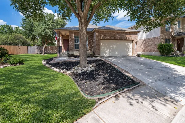 11107 VERBENA PATH