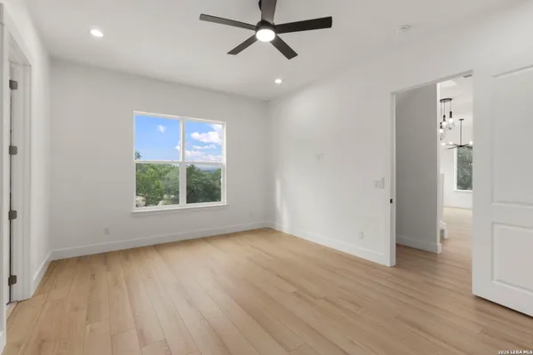 108 MAGNOLIA CIR