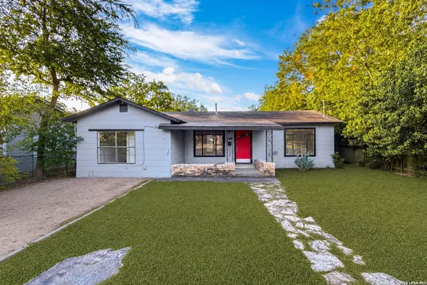 549 W MERRIWEATHER
