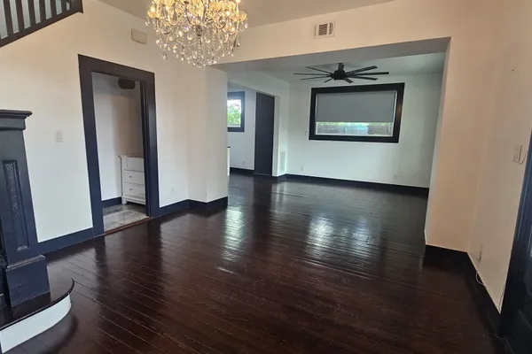 139 E HIGHLAND BLVD