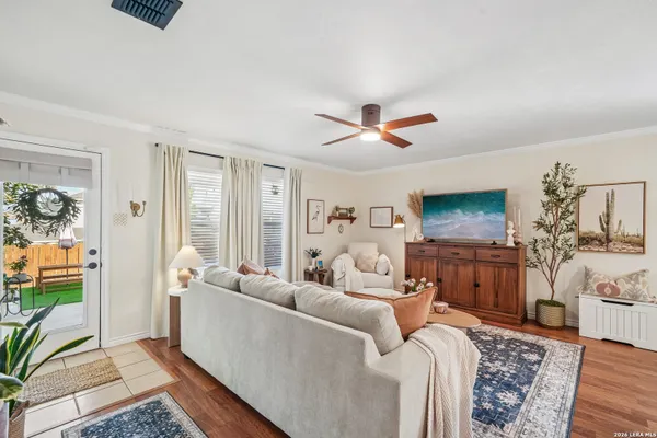 3519 IRONWOOD FLS