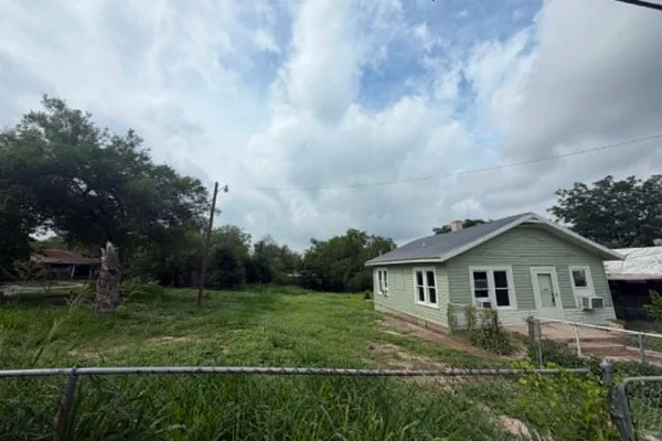 146 KOEHLER CT