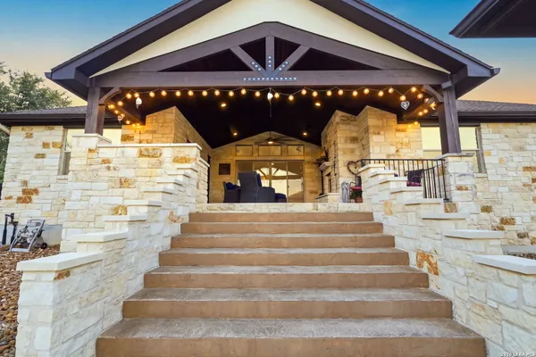 25206 SPIDER ROCK