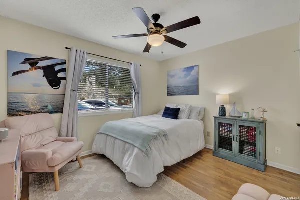 1226 COUGAR DR 12
